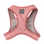 Peitoral step-in para cães FuzzYard Thornbury Brick Red respirável e refletor