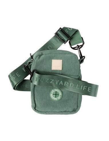 Bolsa de passeio para cães em bombazina FuzzYard Life Myrtle Green